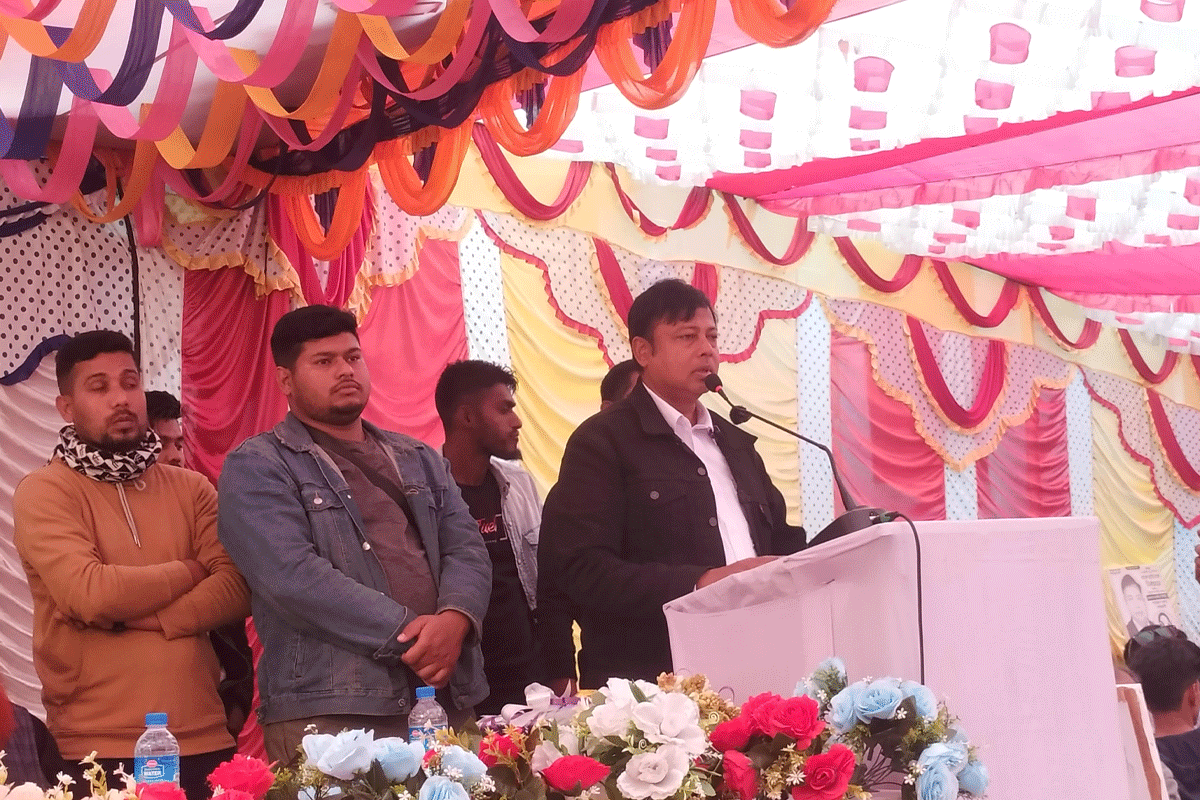 ধনবাড়িতে স্বতন্ত্র প্রার্থী আজাদের নির্বাচনি জনসভা