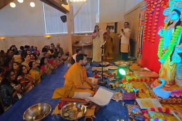 কানাডার ক্যালগেরিতে সরস্বতী পূজা উদযাপিত