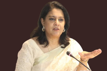 অকারণে হর্ন বাজানোর বদভ্যাস পরিবর্তন করতে হবে : পরিবেশ উপদেষ্টা