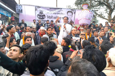 স্বতন্ত্র প্রার্থীর জনসভায় বিএনপির প্রার্থীকে নিয়ে আপত্তিকর বক্তব্য, জরিমানা