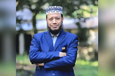 আমির হামজার বিরুদ্ধে ঝিনাইদহের আদালতে মামলা