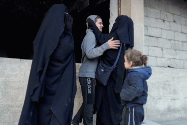 ১২৬ কিশোরকে মুক্তি দিয়েছে সিরিয়া