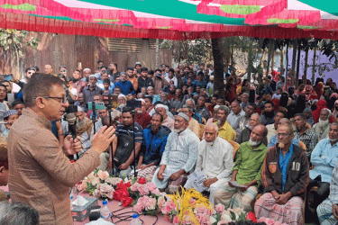 সিলেটে নানা প্রতিশ্রুতি নিয়ে ভোটারদের কাছে ছুটছেন প্রার্থীরা