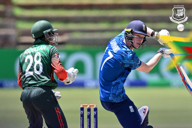 সুপার সিক্সে প্রথম ম্যাচে হেরেই বিদায় বাংলাদেশের