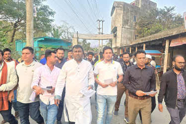 রূপগঞ্জে ধানের শীষ প্রতীকে ভোট চেয়ে যুবদলের গণসংযোগ