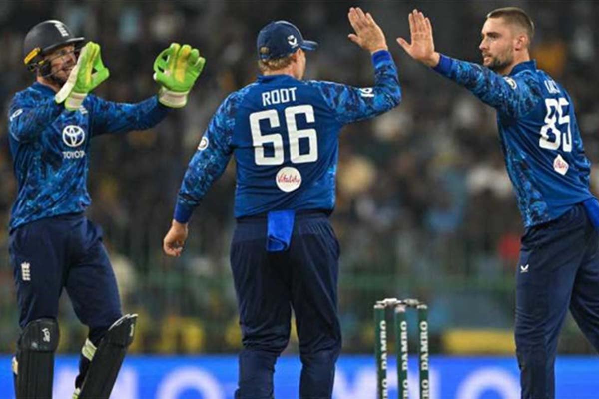 হাইস্কোরিং ম্যাচে শ্রীলঙ্কাকে হারিয়ে ইংল্যান্ডের সিরিজ জয়