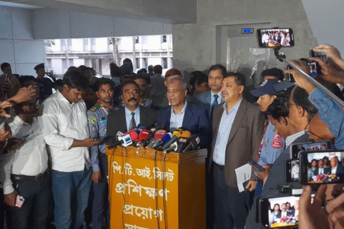 নির্বাচনী প্রস্তুতি প্রত্যাশার চেয়েও ভালো: স্বরাষ্ট্র উপদেষ্টা