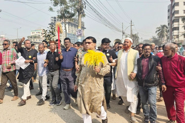 যাত্রাবাড়ীতে নবীউল্লাহ নবীর ব্যাপক গণসংযোগ