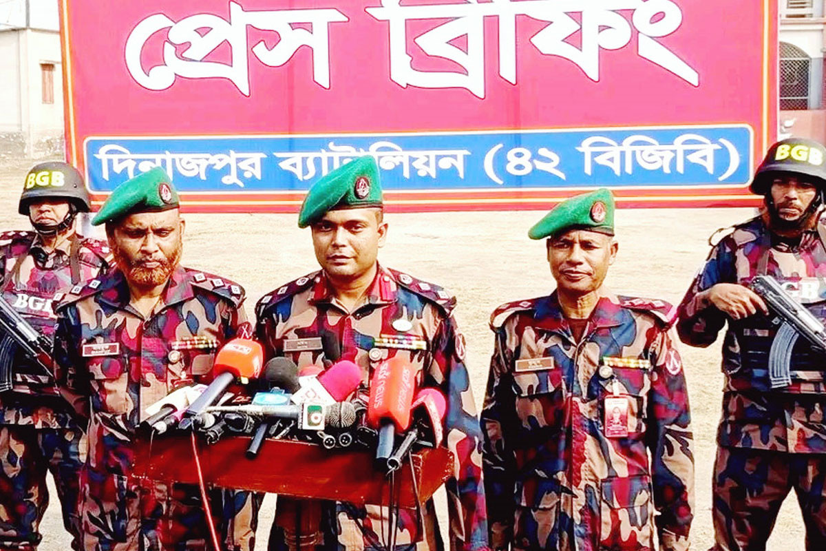 নির্বাচনী নিরাপত্তায় দিনাজপুরে ৩৭ প্লাটুন বিজিবি মোতায়েন