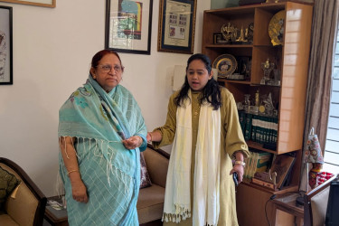রাহাত আরা বেগমের দোয়া নিয়ে প্রচারণা শুরু করলেন তুলি