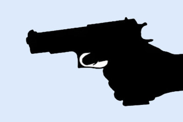 পাহাড়ে সশস্ত্র দুই গ্রুপের গোলাগুলি