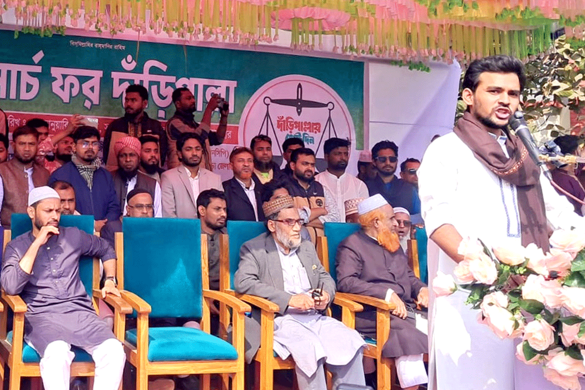 বগুড়াকে উন্নয়নের মডেলে রুপান্তর করা হবে: আসিফ মাহমুদ