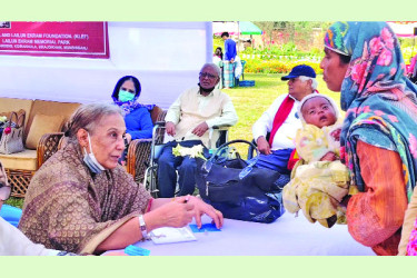 মুন্সিগঞ্জে কেএলইএফ ফাউন্ডেশনের বিনামূল্যে চিকিৎসাসেবা প্রদান
