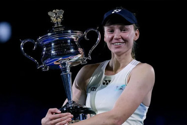 ফাইনালে থ্রিলার শেষে অস্ট্রেলিয়ান ওপেনের নতুন রানি রিবাকিনা