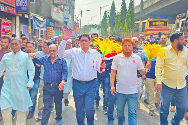 যাত্রাবাড়ীতে নবীউল্লাহ নবীর ব্যাপক গণসংযোগ