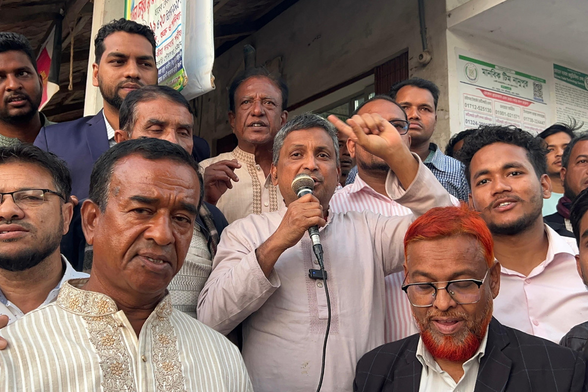 বিএনপি প্রার্থী সরওয়ার আলমগীরের বিরামহীন প্রচারণা