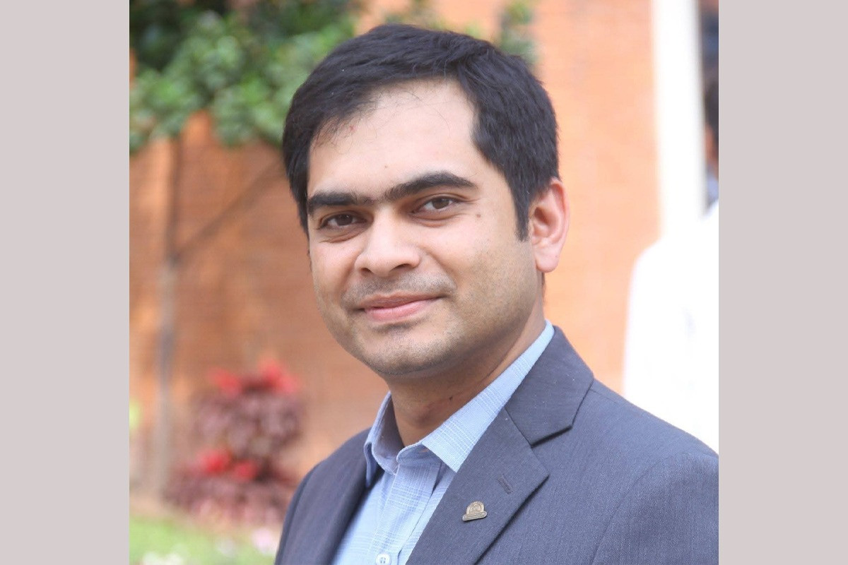 স্বাস্থ্য খাত : সংকট উত্তরণে জরুরি নীতি-পদক্ষেপ