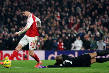 চেলসিকে হারিয়ে ফাইনালে আর্সেনাল