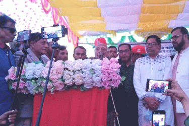 বিএনপি চায় জনগণের মুখে হাসি ফুটুক: মুশফিকুর