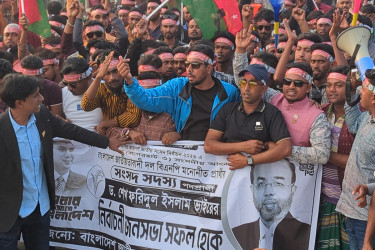 মোংলায় ভোটকেন্দ্র পাহারা দেবে যুবদল