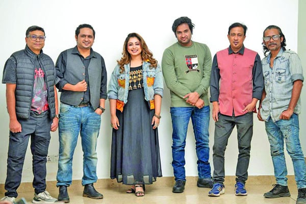 যুগপূর্তিতে কে-কোম্পানির আয়োজন