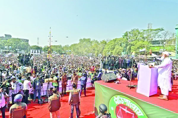 আইডি হ্যাক করে ‘মিসাইল’ নিক্ষেপ