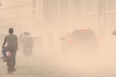 আজ ঢাকার বাতাসের মান কেমন?