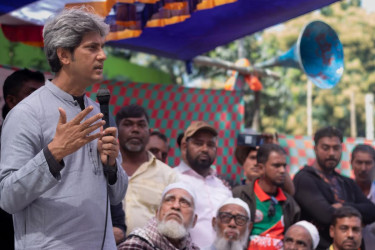 গণতন্ত্র ও অস্তিত্ব রক্ষায় ভোটাধিকার প্রয়োগের আহ্বান জোনায়েদ সাকীর