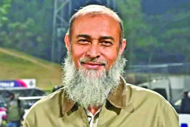 আবারও বিতর্কে বিসিবির নাজমুল