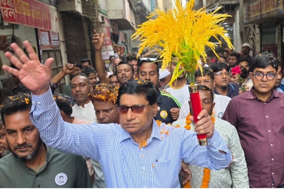 নির্বাচিত হলে ঢাকা-৫ আসনকে মডেল হিসেবে গড়ে তুলব: নবীউল্লাহ নবী