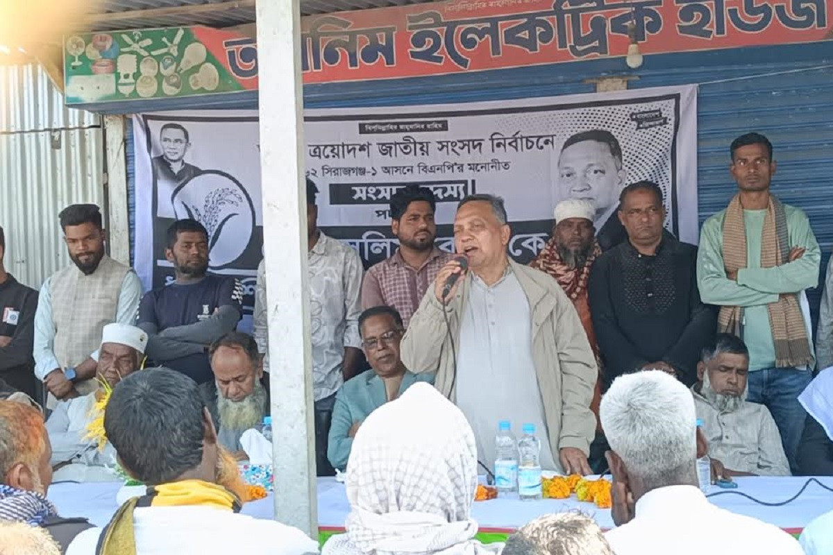 সিরাজগঞ্জে চরাঞ্চলে বিএনপি প্রার্থী সেলিমের গণসংযোগ