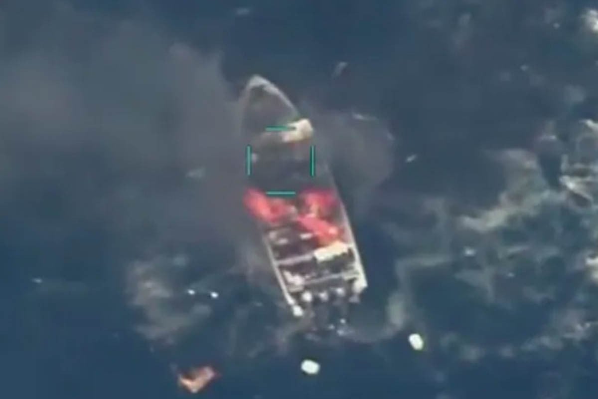 প্রশান্ত মহাসাগরে নৌযানে মার্কিন হামলা, নিহত ২