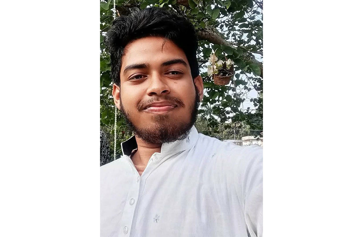 খাবার নিতে নেমে ট্রেনে কাটা পড়লেন রাবি ছাত্র, ফেরা হলো না বাড়ি