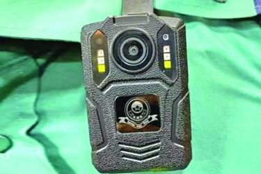 নির্বাচনের বডি ক্যামেরা কেনায় দুর্নীতি