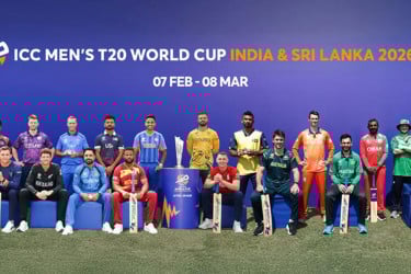 রাজনীতির ছায়ায় ক্রিকেট, বাংলাদেশ ছাড়াই শুরু টি টোয়েন্টি বিশ্বকাপ