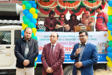 ভোটারদের উদ্বুদ্ধ করতে কুড়িগ্রামে ভ্রাম্যমাণ ট্রাকযোগে সংগীতানুষ্ঠান