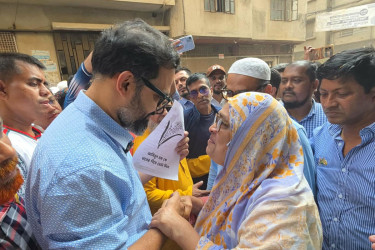 বহিরাগতদের নিয়ে বিশৃঙ্খলার দায় জামায়াতকেই নিতে হবে : আমিনুল হক