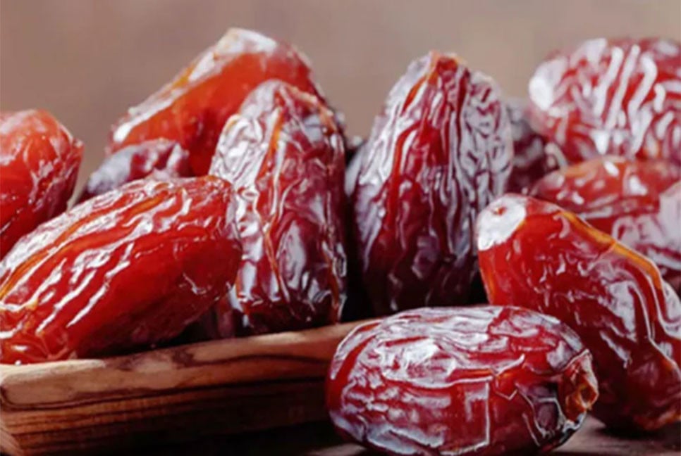 খালি পেটে খেজুর খাওয়ার উপকারিতা