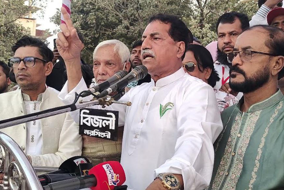 ধর্ম ব্যবসায়ীদের ফাঁদে পা না দেওয়ার আহ্বান ধানের শীষ প্রার্থীর