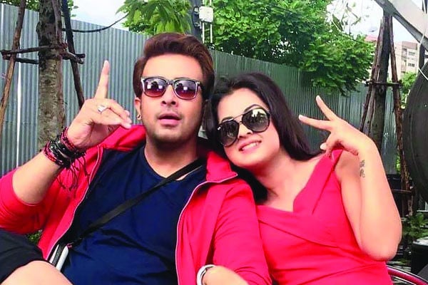 অস্বীকার করেননি বুবলী শাকিব নিশ্চুপ