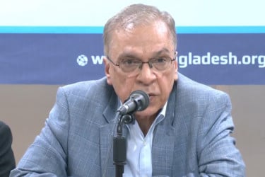 ইসি-সরকারের সমন্বয়হীনতায় ঝুঁকিতে জুলাই অভ্যুত্থানের ম্যান্ডেট: টিআইবি