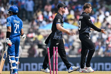 রেকর্ড গড়ে আফগানিস্তানকে হারিয়ে বিশ্বকাপ শুরু নিউজিল্যান্ডের