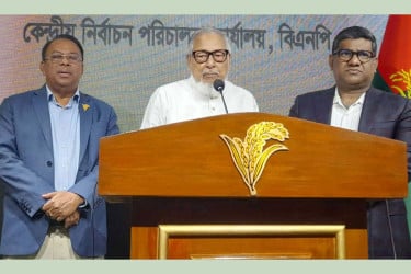 ফরিদপুর-১ আসন: বিএনপি প্রার্থীকে সমর্থন দিলেন দোলন