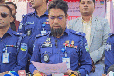 নেত্রকোনায় নির্বাচনের নিরাপত্তা নিয়ে পুলিশের ব্রিফিং