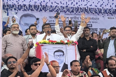 ব্যতিক্রমী স্লোগানে বিএনপি প্রার্থী মাজেদ বাবুর প্রচারণা