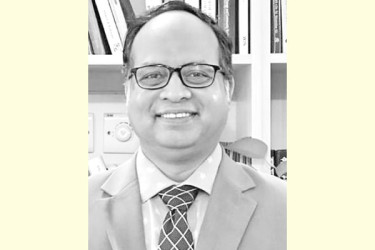 নির্বাচনি ইশতেহার : প্রতিশ্রুতি ও বাস্তবতা