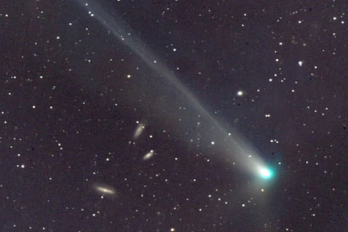 ফেব্রুয়ারিতে আকাশে দেখা মিলবে বিরল ধূমকেতু