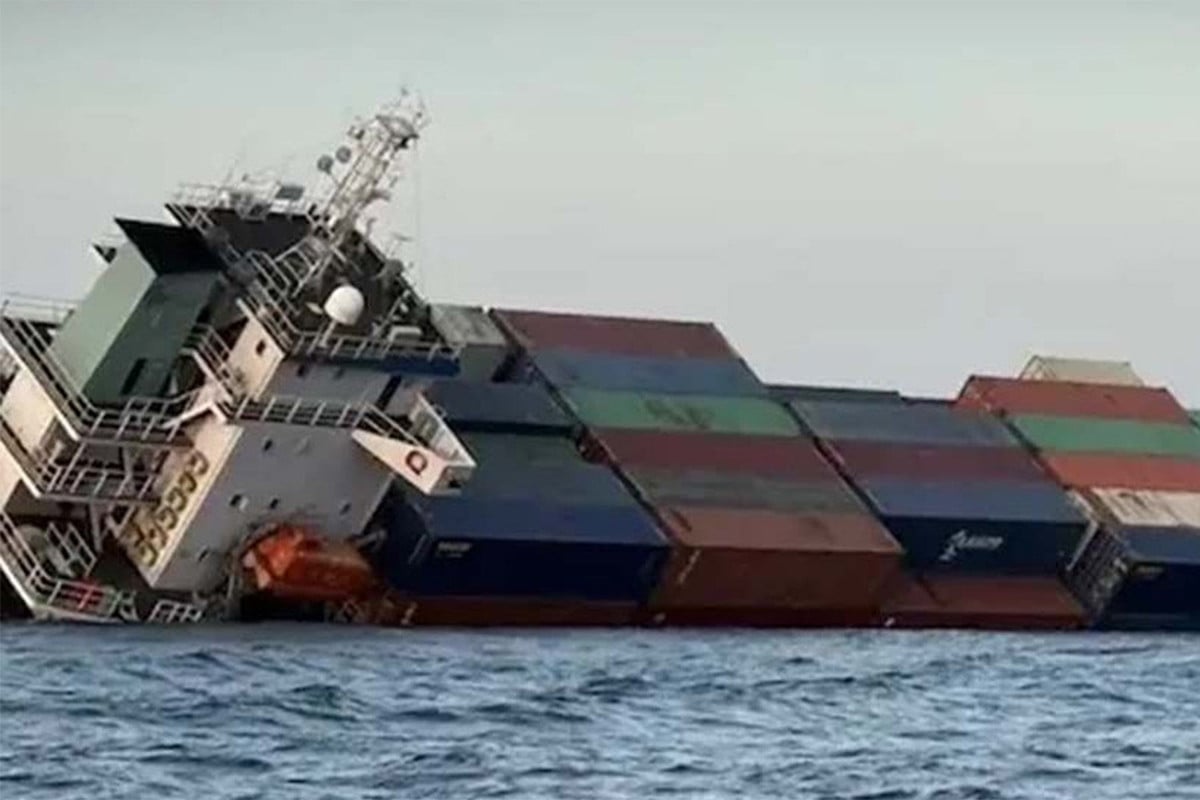 থাইল্যান্ড উপকূলে ডুবে গেছে চট্টগ্রামমুখী পণ্যবোঝাই জাহাজ, ১৬ বাংলাদেশি নাবিক উদ্ধার