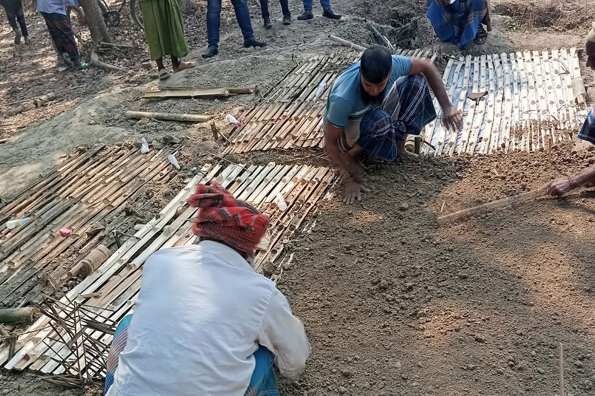 একসঙ্গে বেড়ে ওঠা, অন্তিম যাত্রাতেও একসঙ্গে তিন বন্ধু