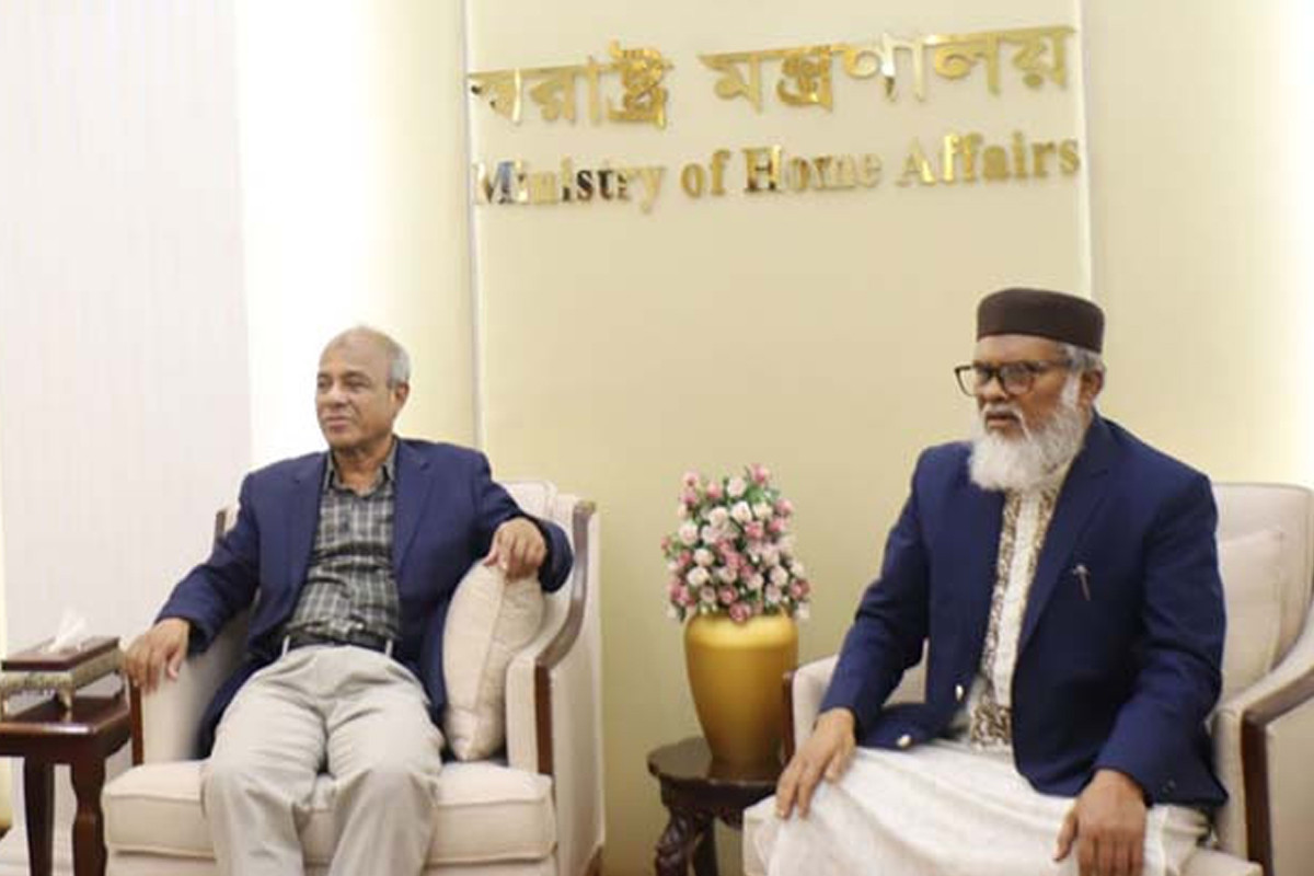 প্রতিটি কারাগারে ধর্মীয় শিক্ষক নিয়োগ দেওয়া হবে: স্বরাষ্ট্র উপদেষ্টা